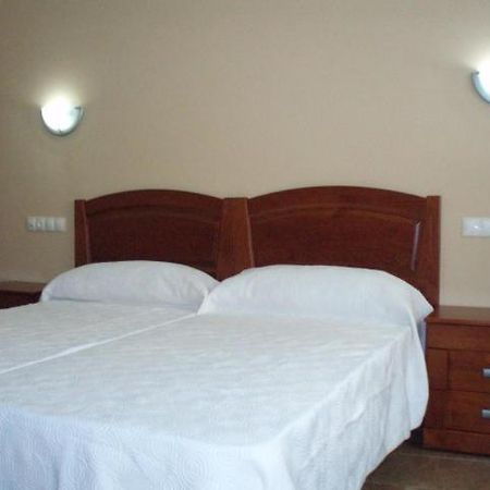 Hostal el Altozano Montánchez Kültér fotó